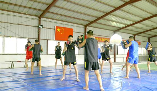 孩子的成績不能說明一切，卻也說明一切！——雞公山少林武術(shù)學(xué)校教育篇